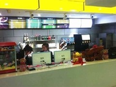 西伯利亚V6耳机强势入驻哈尔滨爱尚网咖