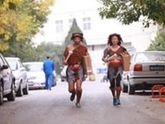 双11电商大促开启  国美物流配送出奇招