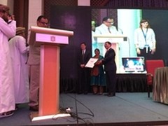 联想贺志强出席颁全球