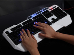 阿克兹海皇之怒防水机械键盘真机曝光