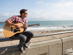 明基专业家用投影机i700开启智能家居