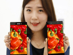 5.3寸LG屏 中兴无边框手机谍照