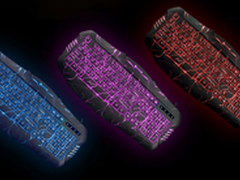 华东多家网吧候炫影狂鲨爆裂纹键盘开业