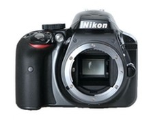 性能十分卓越 尼康D3300套机售价3100元