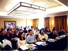 位置智能，玩转企业数据魔方