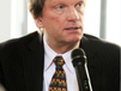 大数据巨头Cloudera入驻中国领跑标准化