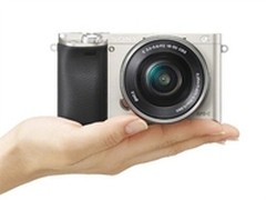 精致便携高性能 索尼A6000(16-50)热售