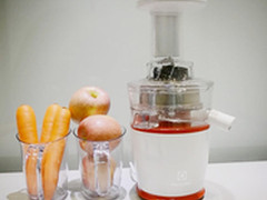 健康喝出来 伊莱克斯ESJ200原汁机评测