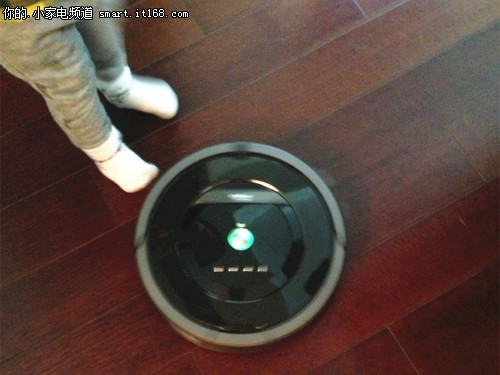 地面小管家 iRobot Roomba 880试用心得