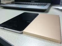 屏幕5.5英寸 大神X7铝合金材质中框曝光