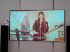 神画推100寸投影电视 电视与投影谁称雄