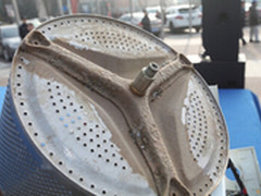 青岛奥帆基地脏桶内幕曝光震撼市民 