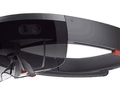 它有些重 微软混合实境HoloLens动手玩