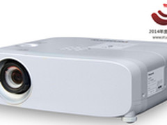 松下投影机PT-BX620C荣获年度产品奖