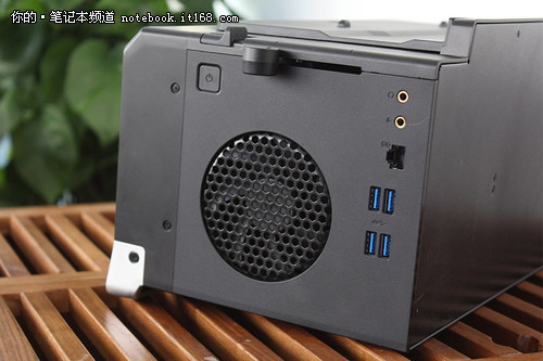 外接显卡扩展坞拆解