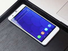 华为荣耀6Plus原价开抢 现货仅加百元