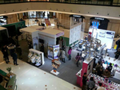 松下交互式超短焦投影机上海伊势丹展项