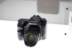 全幅单反模型展出 2015CP+宾得展台概况