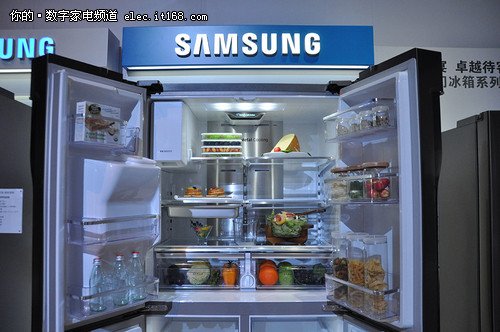 2015三星论坛:品式多门冰箱RF9000亮相-IT16