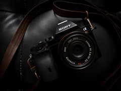 索尼或马上发布搭载了五轴防抖的A7R II