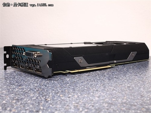 利比来黑科技 NV新旗舰Titan X发布了-IT168