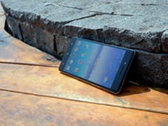 颜值爆表 OPPO双2.5D玻璃新机曝光