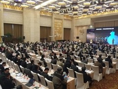 胸怀春秋虚若谷，腹有诗书气自华