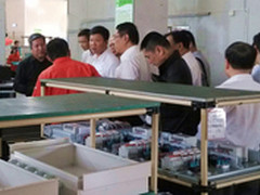 广州市长陈建华考察芬尼空气能热水器