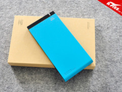 趣味贴纸超薄移动电源 华讯宜雅评测