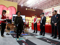 3D打印定制鞋现身时装周老外给青岛点赞