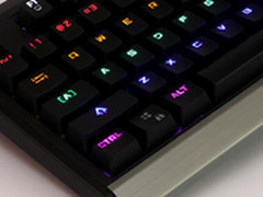 性价比爆表！网吧混光版机械键盘登场