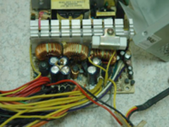 为何你的电源不稳定 细说电容的那些事