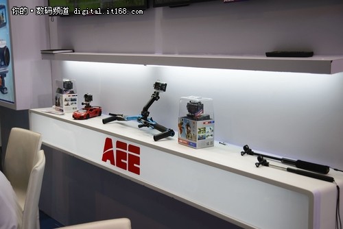 香港春季电子展:AEE携带丰富装备上阵
