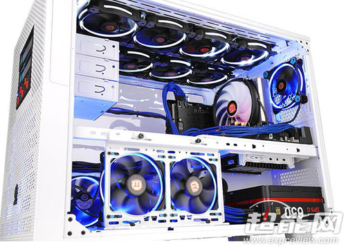 雪装养眼 Thermaltake发布Core X9机箱