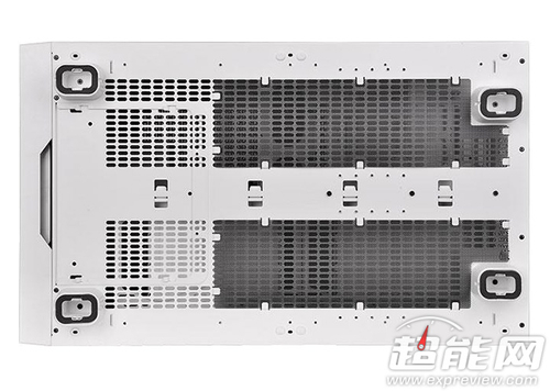 雪装养眼 Thermaltake发布Core X9机箱