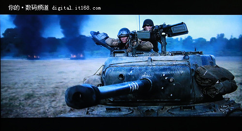 在线看4K大片+畅玩PC游戏 华为盒子评测-IT1