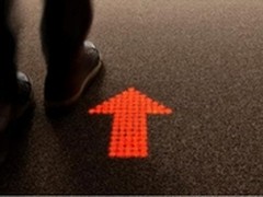 飞利浦推出LED地毯 显示各种自定义图案