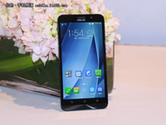 首款4GB内存 华硕ZenFone 2现货1999元