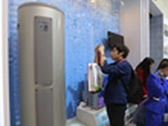 海尔二氧化碳技术圆空气能热水器北漂梦