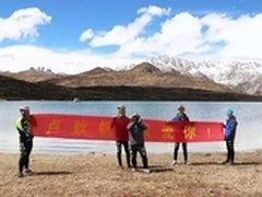 示爱姊妹湖机械师巅峰骑行上演浪漫一幕