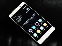 4000毫安+快速充电 亿通P305手机评测