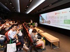 丽讯携斯达康强势进军客厅娱乐大屏市场