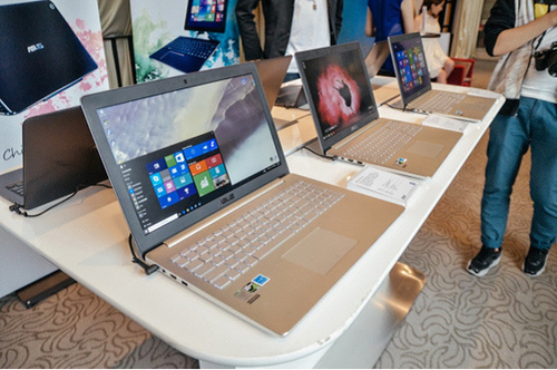 华硕ZenBook& Chi(气)系列新品亮相上海