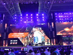 宁美国度冠军签名款战机热销中