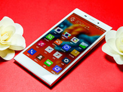 金立E8发布 蓦然回首E7却已暴跌至999元