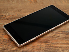 2400万像素拍照新旗舰 金立E8首发上市