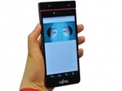 科技感爆棚 富士通发首款虹膜识别手机