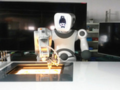 塔米智能发布全球第一台沙画机器人