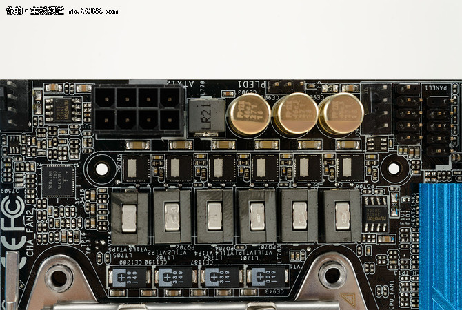 板载芯片：华擎X99E-ITXac