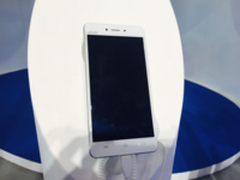 vivo迈向运营商之路：90度的转身拥抱